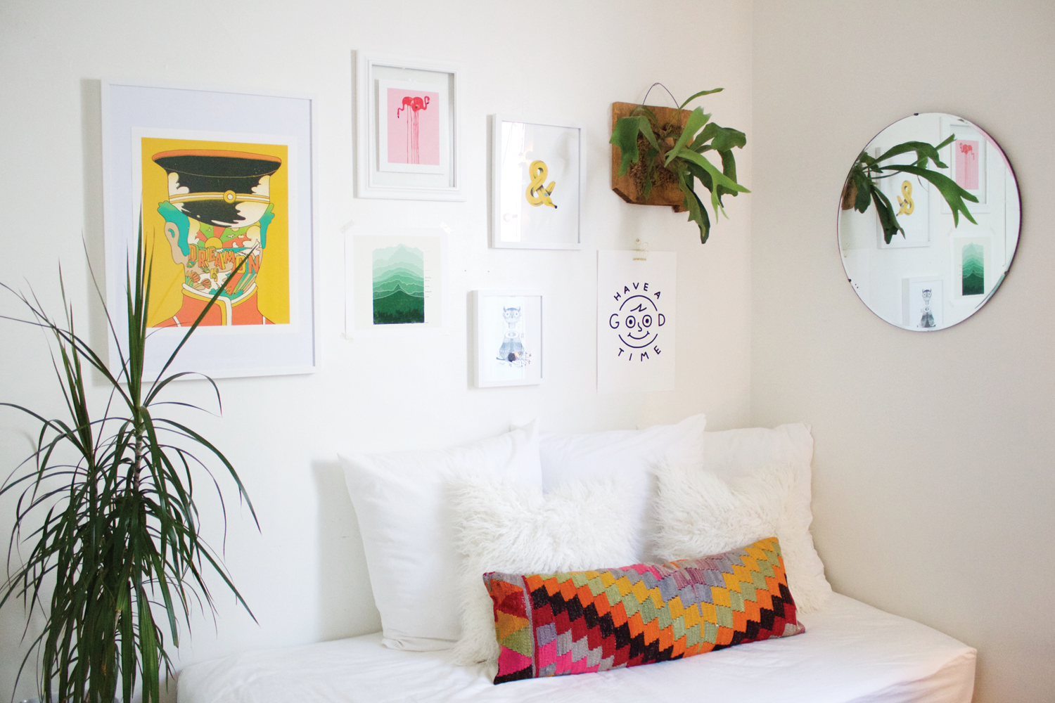 How to Create a Unique Gallery Wall